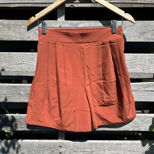 Wayre Bermuda Flow Short Red
